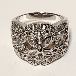 925 Silver Wide Band with Flower Design